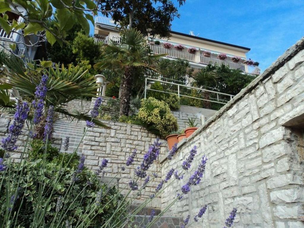Apartments And Rooms With Parking Space Rabac, Labin - 12368 외부 사진